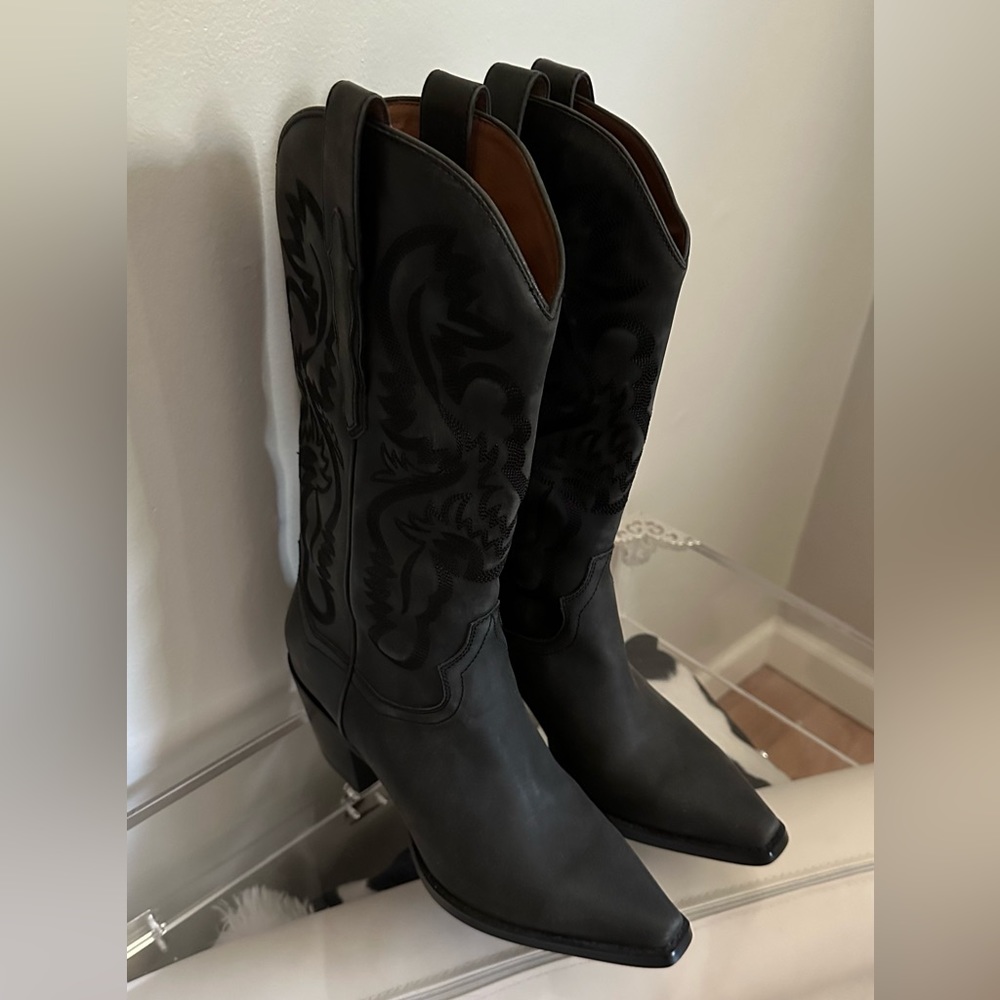 JEFFREY CAMBPELL DAGGET BOOTS